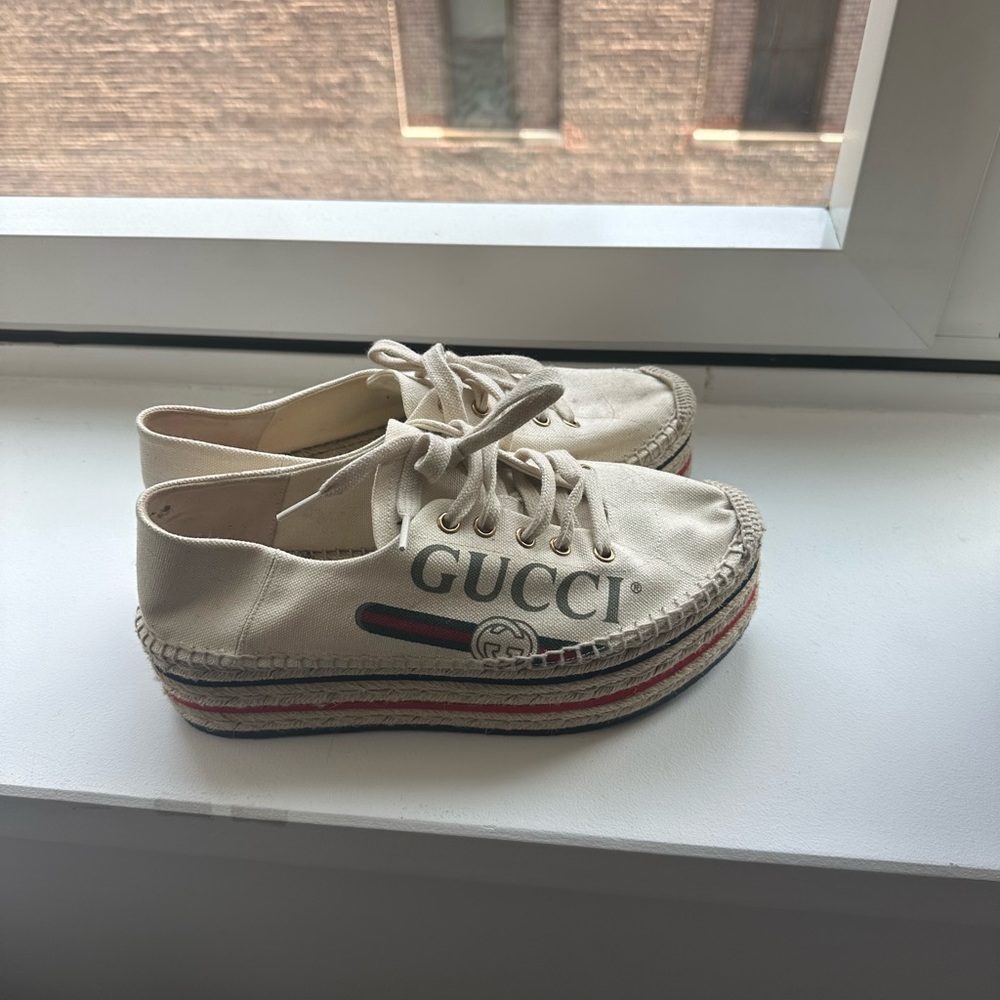Gucci Canvas Sneakers Size 38.5 IT Worn Once